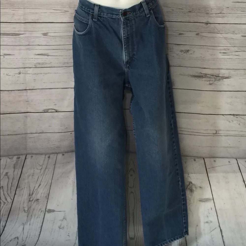 LL Bean Men’s Natural Fit Denim Jeans L4